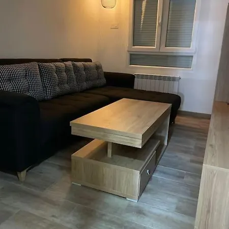 Adoracte 4