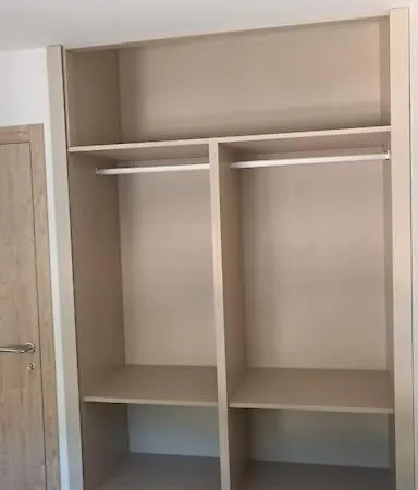 Apartamento Adoracte 4 *