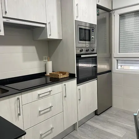 Apartament Adoracte 4 *