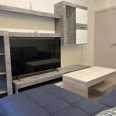 Adoracte 4 * Mieres (Asturias)