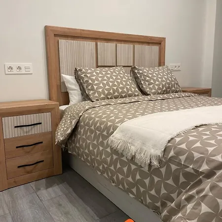 Adoracte 4 * Mieres (Asturias)